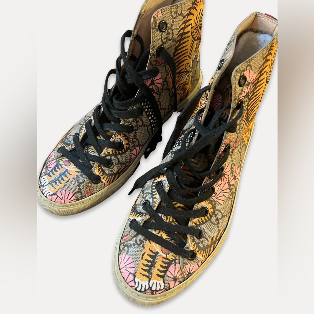 Gucci high top sneakers size 38